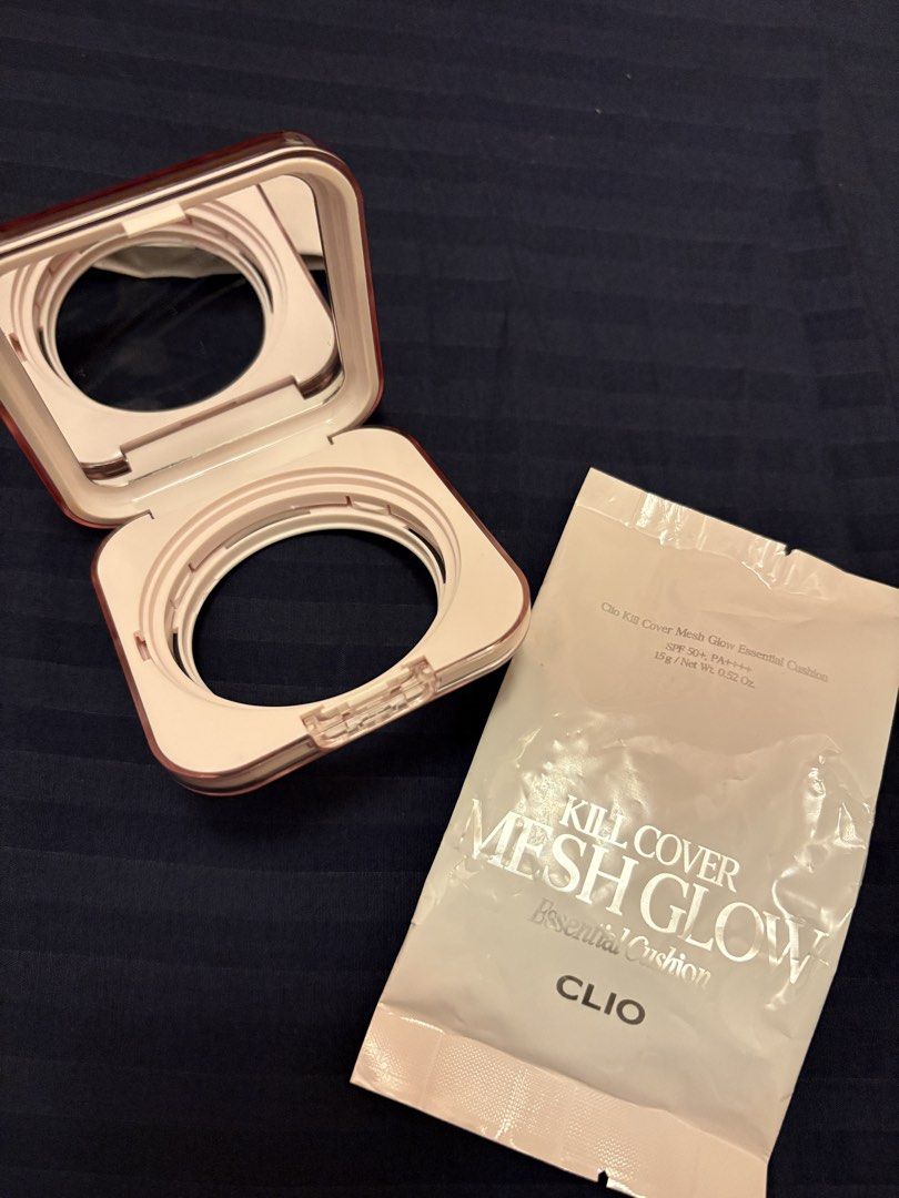 CLIO Kill Cover Mesh Glow Essential Cushion 21N (Category: Makeup) located in Bacolod City. Submitted by fffurour (Listing ID 1454638864, Image 1). Description: :꣓ case and refill only :꣓ in shade 21N Linen :꣓ expiry date: 05/24/28 :꣓ rfs: not my shade, decluttering :꣓ loc: bacolod city :꣓ mop: gcash only .