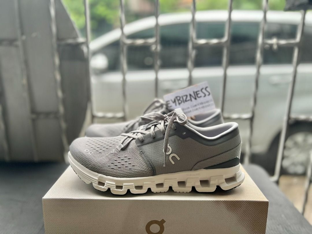 Cloud X4 Alloy Ivory (Category: Sneakers) located in Quezon City. Submitted by eybizness (Listing ID 1454576051, Image 1). Description: FOR SALE Cloud X4 Alloy Ivory Size: 8 / 9 / 9.5 / 10 / 10.5 men's 7,495 PHP (BELOW SRP 8,690 PHP) Shipping: LBC / Lalamove / Grab (Delivery at buyer's expense) Pickup: Lagro, Quezon City DM if interested #eybizness #on #cloudx4 #alloyivory #comfortera .