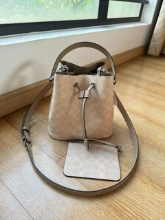(Category: ) located in . Submitted by diya.pstore (Listing ID 1454656238, Image 1). Description: .