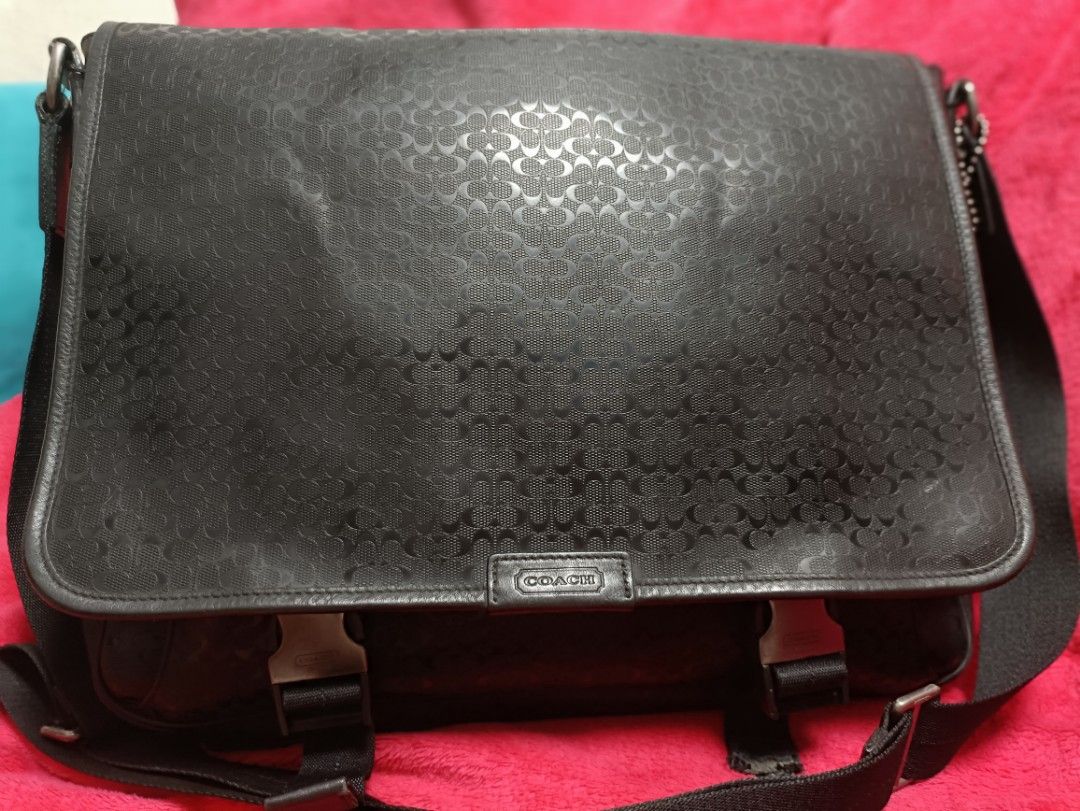 Coach Signature Messenger Bag Black (Category: Laptop Bags & Sleeves) located in Manila. Submitted by jjm-collections (Listing ID 1454566334, Image 1). Description: issues on photos laptop/office bag free shipping.