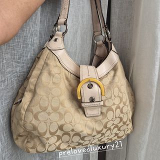 (Category: ) located in . Submitted by prelovedluxury21 (Listing ID 1454611819, Image 1). Description: .