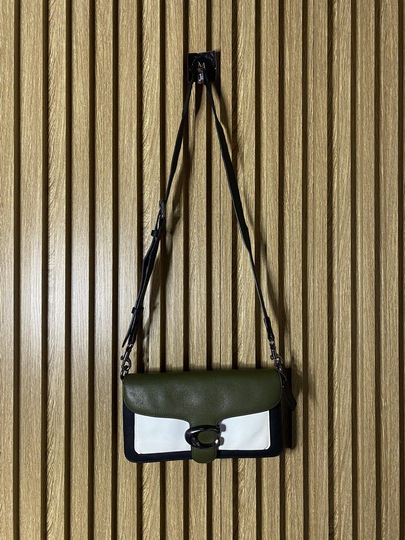 Coach TABBY 26 Crossbag (Category: Luxury Bags & Wallets) located in Davao. Submitted by msthrifted (Listing ID 1454742321, Image 3). Description: No flaws .