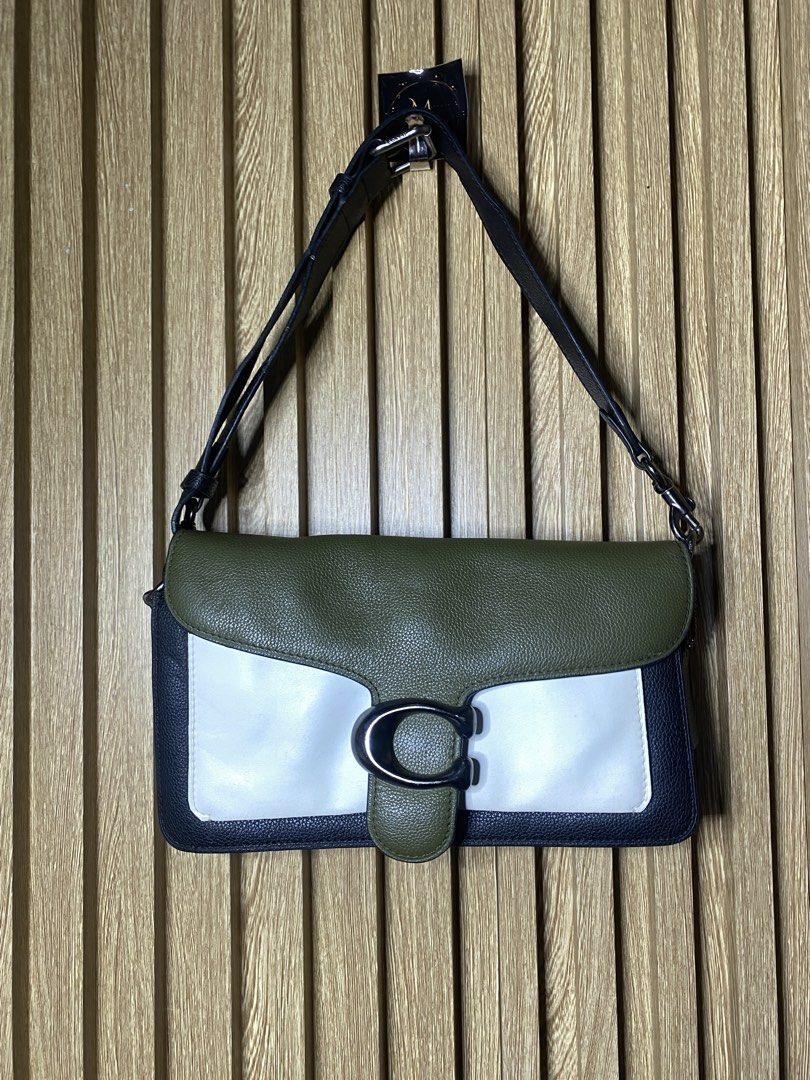 Coach TABBY 26 Crossbag (Category: Luxury Bags & Wallets) located in Davao. Submitted by msthrifted (Listing ID 1454742321, Image 1). Description: No flaws .
