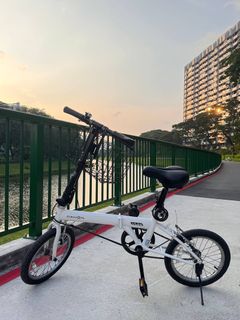 (Category: ) located in . Submitted by ningnongpau (Listing ID 1454582104, Image 1). Description: .