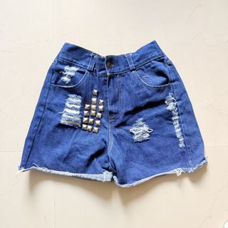 (Category: ) located in . Submitted by haven_boutique (Listing ID 1454670673, Image 1). Description: .