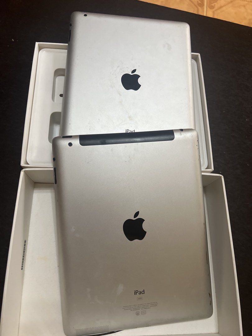 Defective Ipads 16GB, 32GB declutter (Category: iPad) located in Las Pinas. Submitted by jerri44 (Listing ID 1454568995, Image 2). Description: Defective ipads 16GB and 32GB. For disposal decluttering.