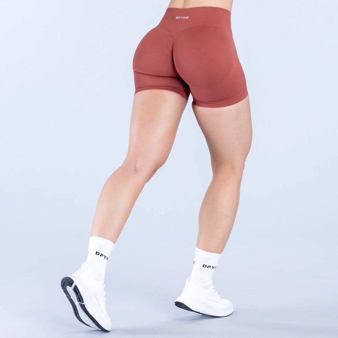 BNEW DFYNE Impact Shorts Copper (Category: Activewear) located in Manila. Submitted by soall (Listing ID 1454667693, Image 2). Description: Brandnew - DFYNE Impact Shorts in Copper - Size XS - Complete with tag and pouch - Never been used/fitted Bought it SRP: $52 (3k+ & shipping) RFS: Just bought 1 trial size and preferred size Small Selling for 2.7k only (slightly negotiable).