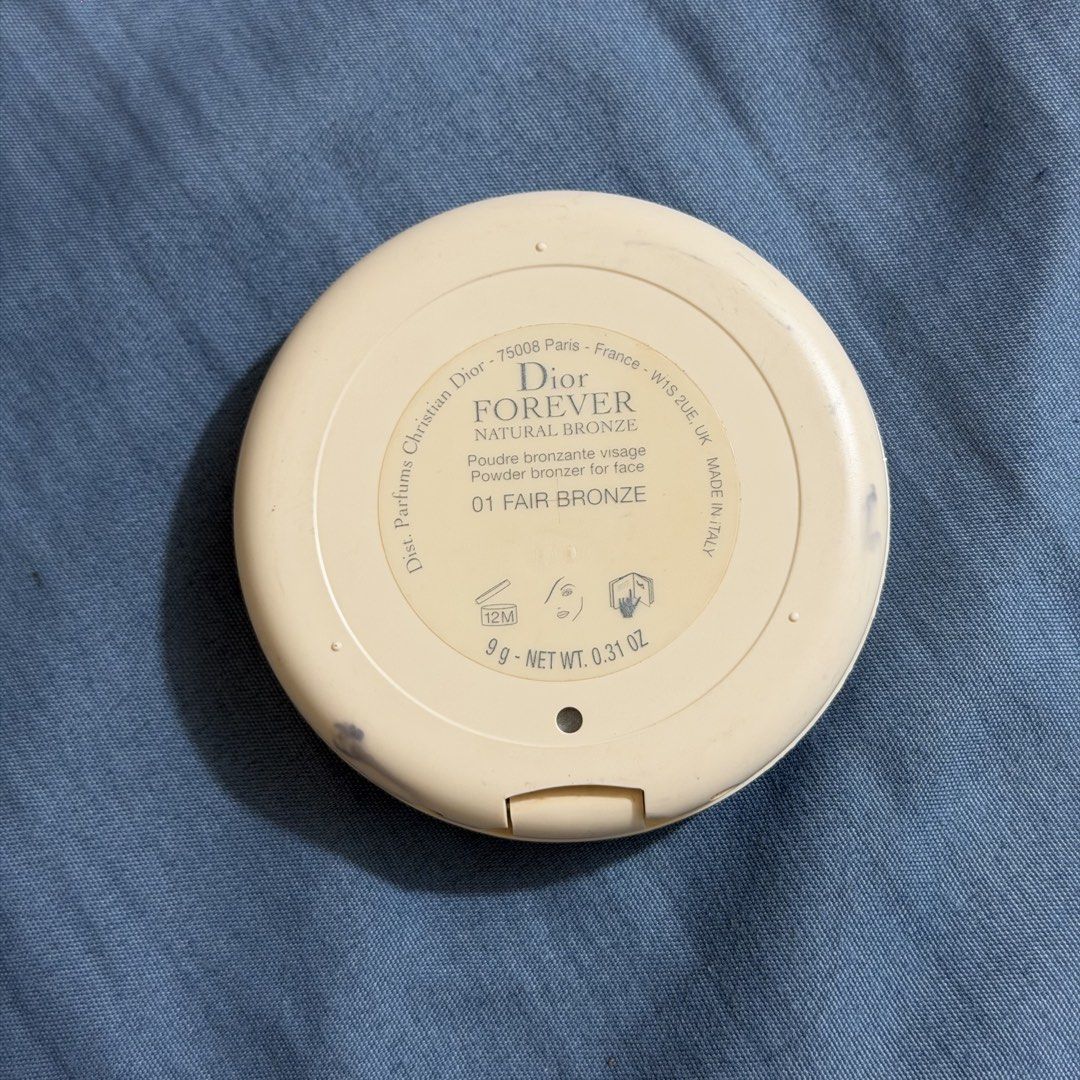 Dior Forever Natural Bronze 01 Fair Bronze (Category: Makeup) located in Caloocan City. Submitted by declutterbyb (Listing ID 1454690260, Image 2). Description: rfs not my shade.