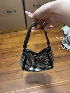 (Category: ) located in . Submitted by lilynguyen7 (Listing ID 1454742513, Image 1). Description: .