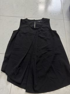 (Category: ) located in . Submitted by wxcloset (Listing ID 1454744637, Image 1). Description: .