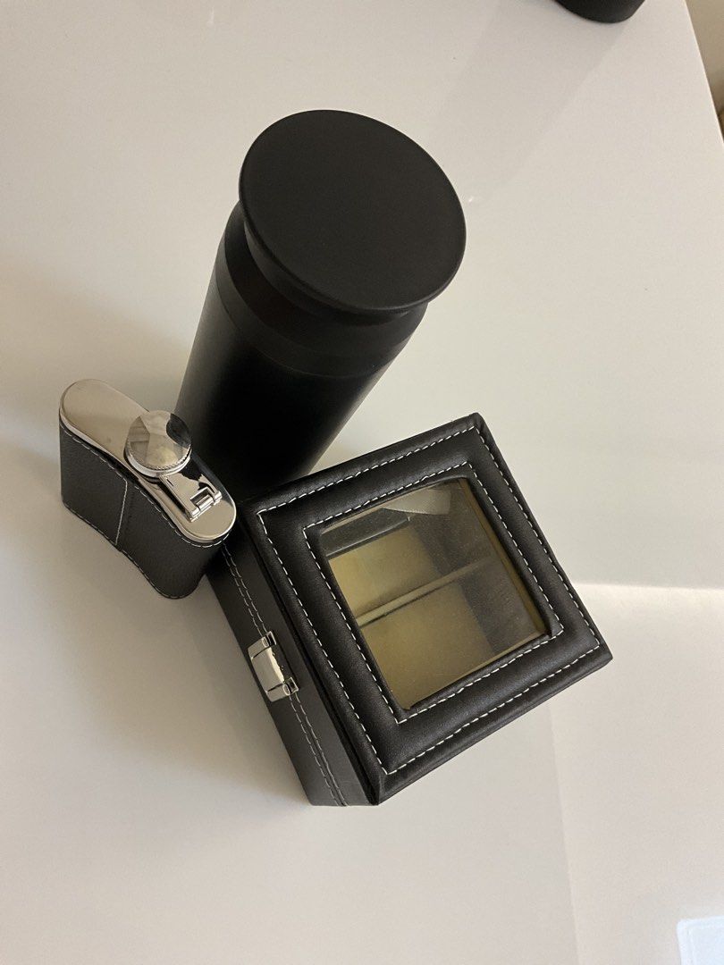 Gift set (Category: Gift Baskets & Hampers) located in Makati City. Submitted by bastetandfriends (Listing ID 1454568185, Image 1). Description: - tumbler - watch box - hip flask Take all for the price of one.