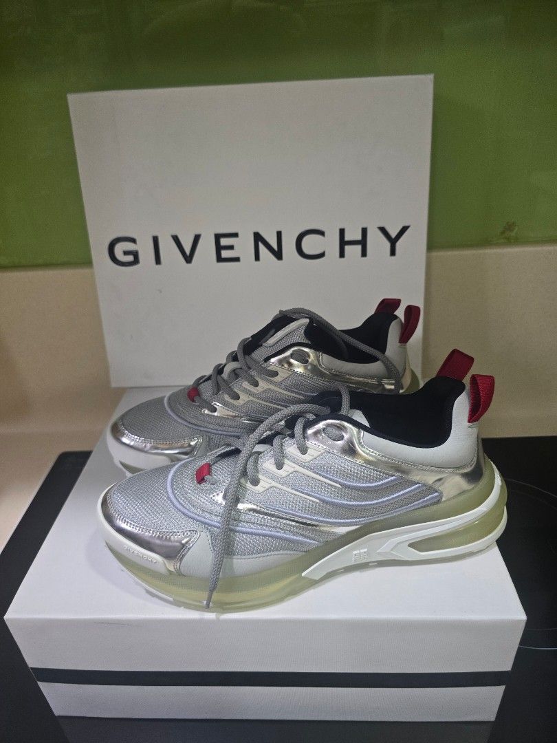 Givenchy men shoes size 42 (Category: Sneakers & Footwear) located in Manila. Submitted by popster21 (Listing ID 1454681065, Image 1). Description: original unused shoes perfect for fashion and luxury event size 42 slight negotiable original price 59k rfs: decluttering, need for school fund.