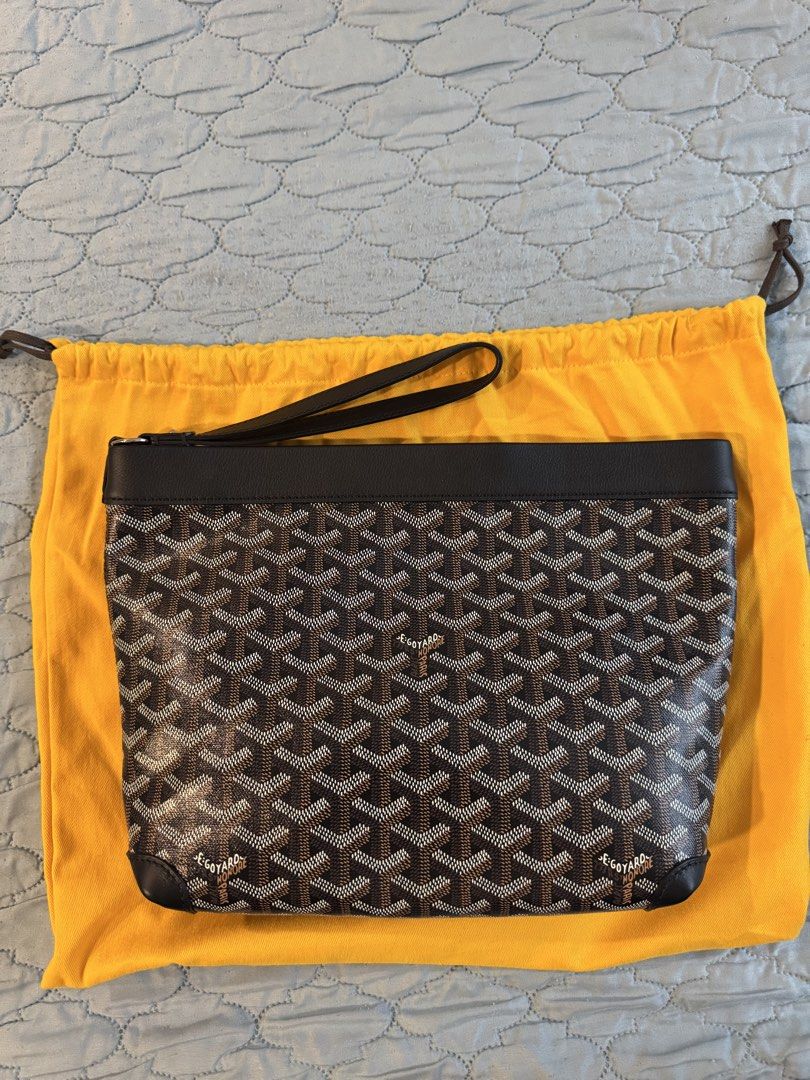 Goyard Conti Pouch with Dust Bag (Category: Luxury Bags & Wallets) located in Quezon City. Submitted by gmad595 (Listing ID 1454612776, Image 1). Description: - Authentic Goyard pouch - Classic Goyardine pattern - Comes with original dust bag - Ideal for everyday use or travel - Keeps essentials organized in style - Please check photos for detailed condition.
