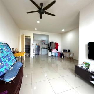 (Category: ) located in . Submitted by mudah892749 (Listing ID 1449722709, Image 1). Description: .