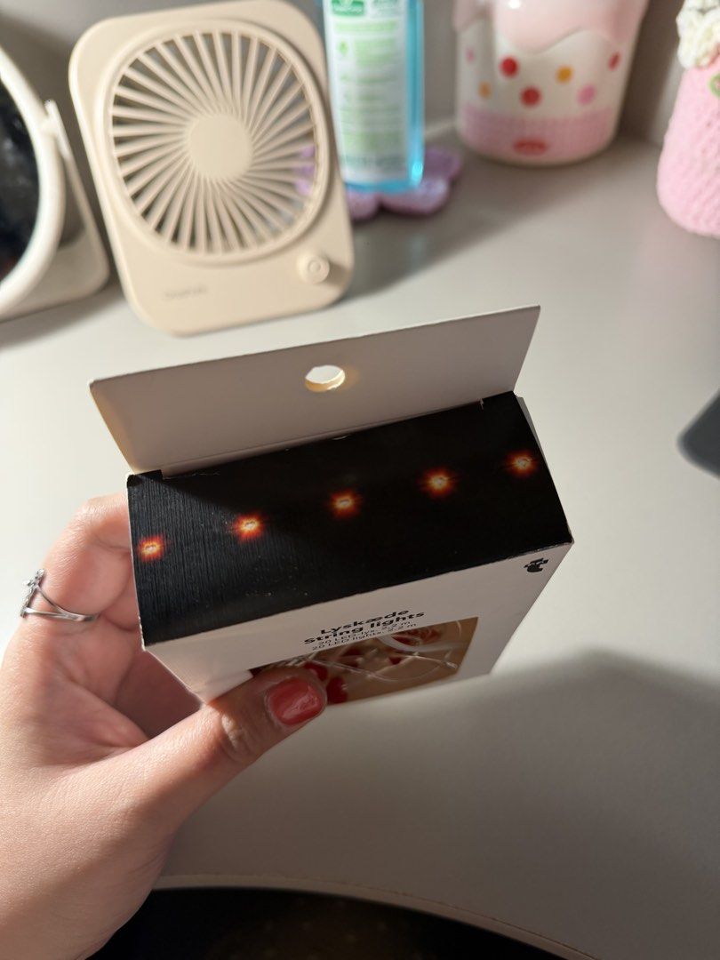 Heart Shaped LED String Lights (Category: Lighting) located in Manila. Submitted by andis_preloved (Listing ID 1454631470, Image 2). Description: ♡ Heart String Lights ♡ 20 LED hearts • 2.2m Warm & cute glow ✨ Battery included 🔋 Barely used — decluttering 🫶🏻 Bought from Flying Tiger Perfect for room decor or cozy nights! 🤗 🧾 Gcash or Maribank 📦 Lalamove or J&T 📍Metro Manila.