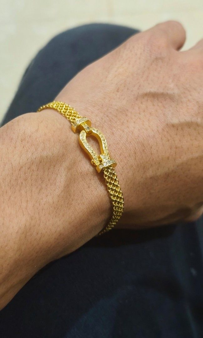Horseshoe Bracelet (Category: Bracelets) located in La Trinidad. Submitted by marksols (Listing ID 1454601520, Image 2). Description: .