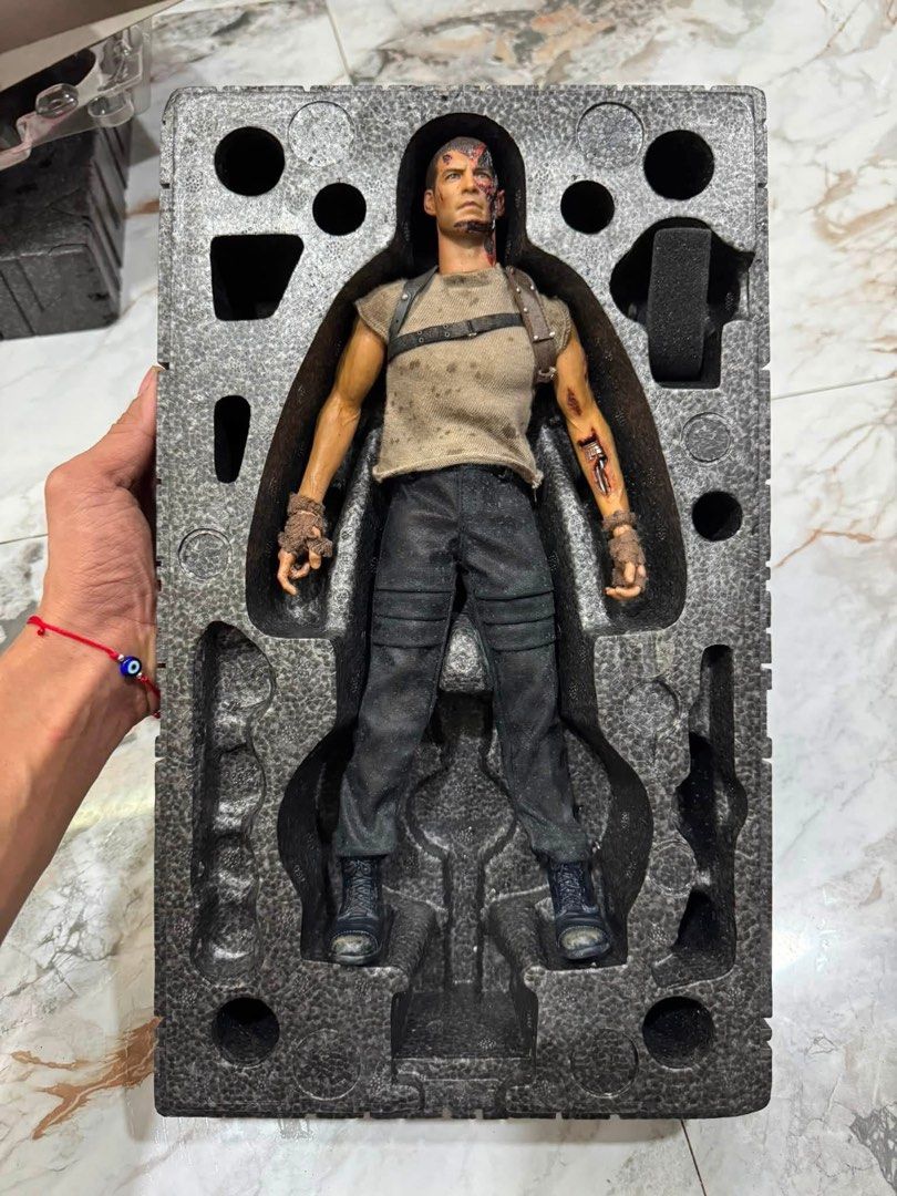 Hot toys Terminator Salvation Marcus Wright (Category: Figurines & Statues) located in Paranaque City. Submitted by icko007 (Listing ID 1454702437, Image 3). Description: Hot toys Terminator Salvation Marcus Wright What u see is what u get (as-is) Price 4.9k Only Last Price No Rush Shipping/ Dibs Now Pay now Location Paranaque Payment Gcash/Bpi Shipping Lalamove/Lbc Buyers Risk / Fee ‼️Seller is not responsible for: lost, stolen, or damaged packa