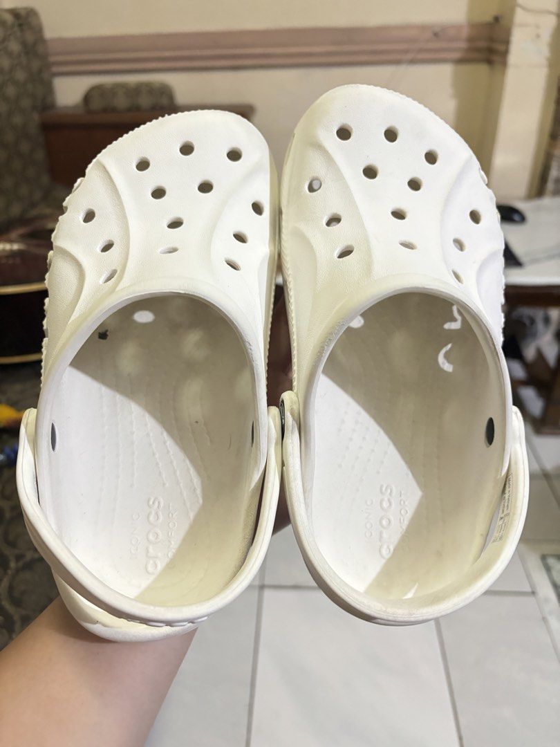 J3 crocs (Category: Babies & Kids Fashion) located in Imus. Submitted by littlebooythriftstore (Listing ID 1453555945, Image 3). Description: Imus.