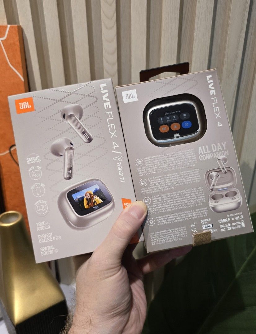 JBL Live Flex 4 ANC 2.0 (Category: Headphones & Headsets) located in Malabon City. Submitted by hyruwatchesandaccessories (Listing ID 1454626515, Image 1). Description: JBL Live Flex 4 Smart Display ANC 2.0 50h Playtime Color: Starlight / Black P.6,490.