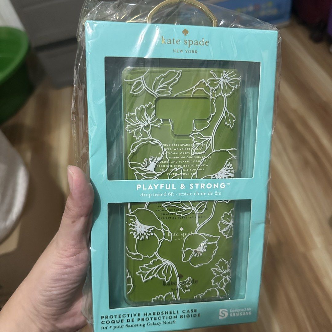 Kate Spade Phone Case Samsung Galaxy Note 9 (Category: Cases & Sleeves) located in Kawit. Submitted by wevibevintage (Listing ID 1454679564, Image 1). Description: ***** Buy anything worth 1k to get this.