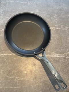 （分類：）位於 。 由 southkenotter 提交（商品編號 1454642279，圖片 1）。簡介： 。