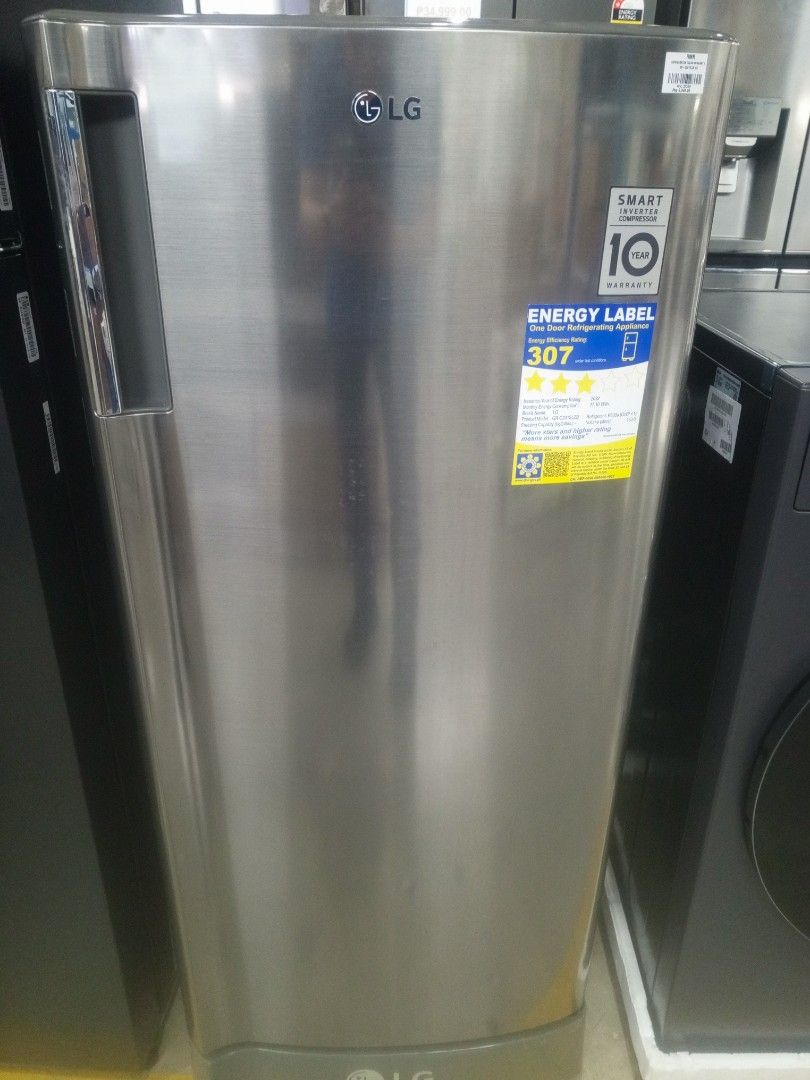 LG Smart Inverter Compressor One Door Refrigerator (Category: Refrigerators and Freezers) located in Caloocan City. Submitted by hmr.gomez (Listing ID 1454573034, Image 1). Description: - LG 1-door Refrigerator - Features Smart Inverter Compressor with 10-Year Warranty - Energy Efficient (307 Rating) - Ideal for Small Spaces or as a Secondary Fridge - In Excellent Working Condition.
