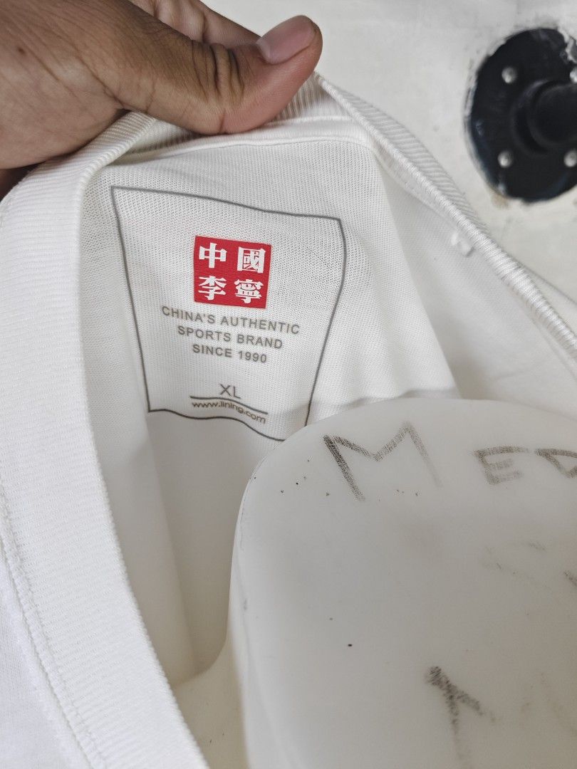 Lining (Category: Tshirts & Polo Shirts ) located in Rizal. Submitted by itsmecle0 (Listing ID 1454698173, Image 3). Description: Size:2xl Width:24 in inches tape measurement Length:28 front 30 back in inches tape measurement Color: white Color rate: 9.5 Condition Rate:9.5 Issue:None Solid heavyweight cotton fabric crisp condition very nice in actual.