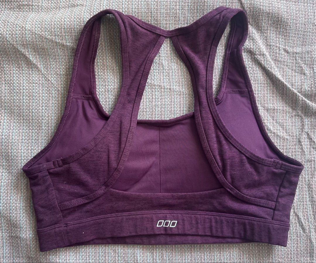 Lorna Jane Sports Bra (Category: Activewear) located in Digos. Submitted by grandeactive (Listing ID 1454614710, Image 2). Description: .
