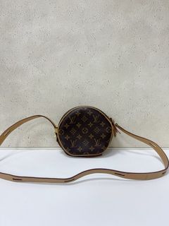 (Category: ) located in . Submitted by jscollectionbags (Listing ID 1454658334, Image 1). Description: .