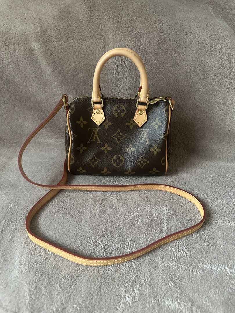 LV Borsa Nano Speedy (Category: Luxury Bags & Wallets) located in Bacolod City. Submitted by katayellow (Listing ID 1454620135, Image 2). Description: Inclusions: Box Dust bag Proof of purchase Like new condition Message for more photos.