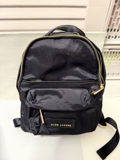 （分類：）位於 。 由 aislings.store 提交（商品編號 1454607377，圖片 1）。簡介： 。
