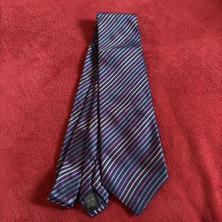 (Category: ) located in . Submitted by gabelli.declutters (Listing ID 1454649518, Image 1). Description: .