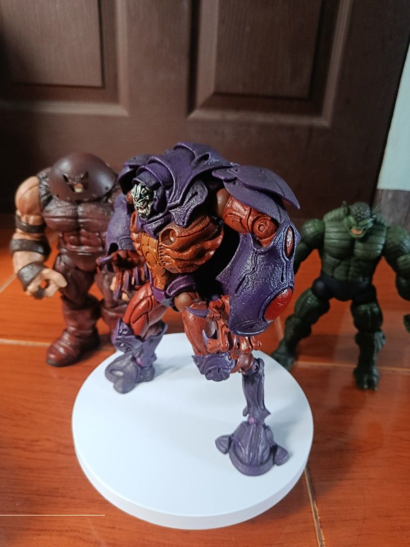 Marvel Legends Apocalypse Juggernaut Action Figures (Category: Figurines & Statues) located in Manila. Submitted by jmari1990 (Listing ID 1454672194, Image 3). Description: Marvel Onslaught biz baf all firm joints location -Mandaluyong .
