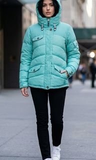 (Category: ) located in . Submitted by thriftyclothes33 (Listing ID 1454704487, Image 1). Description: .