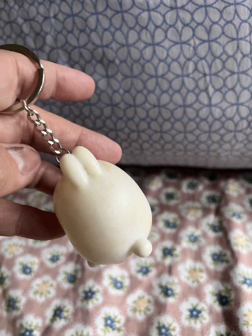 Molang bag charm (Category: Character Goods) located in Paranaque City. Submitted by bonsaiart (Listing ID 1454618830, Image 3). Description: Pre owned Good condition 275+sf Shipping via J&t Payment via GCASH or paymaya No to meetup No to cod or cop No breaking of bundle or set.