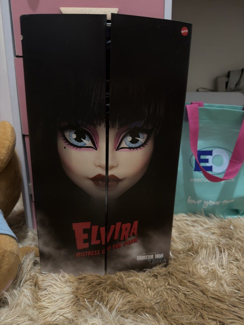 Monster high skullector Elvira (Category: Figurines & Statues) located in Manila. Submitted by ilisel (Listing ID 1454685262, Image 1). Description: .