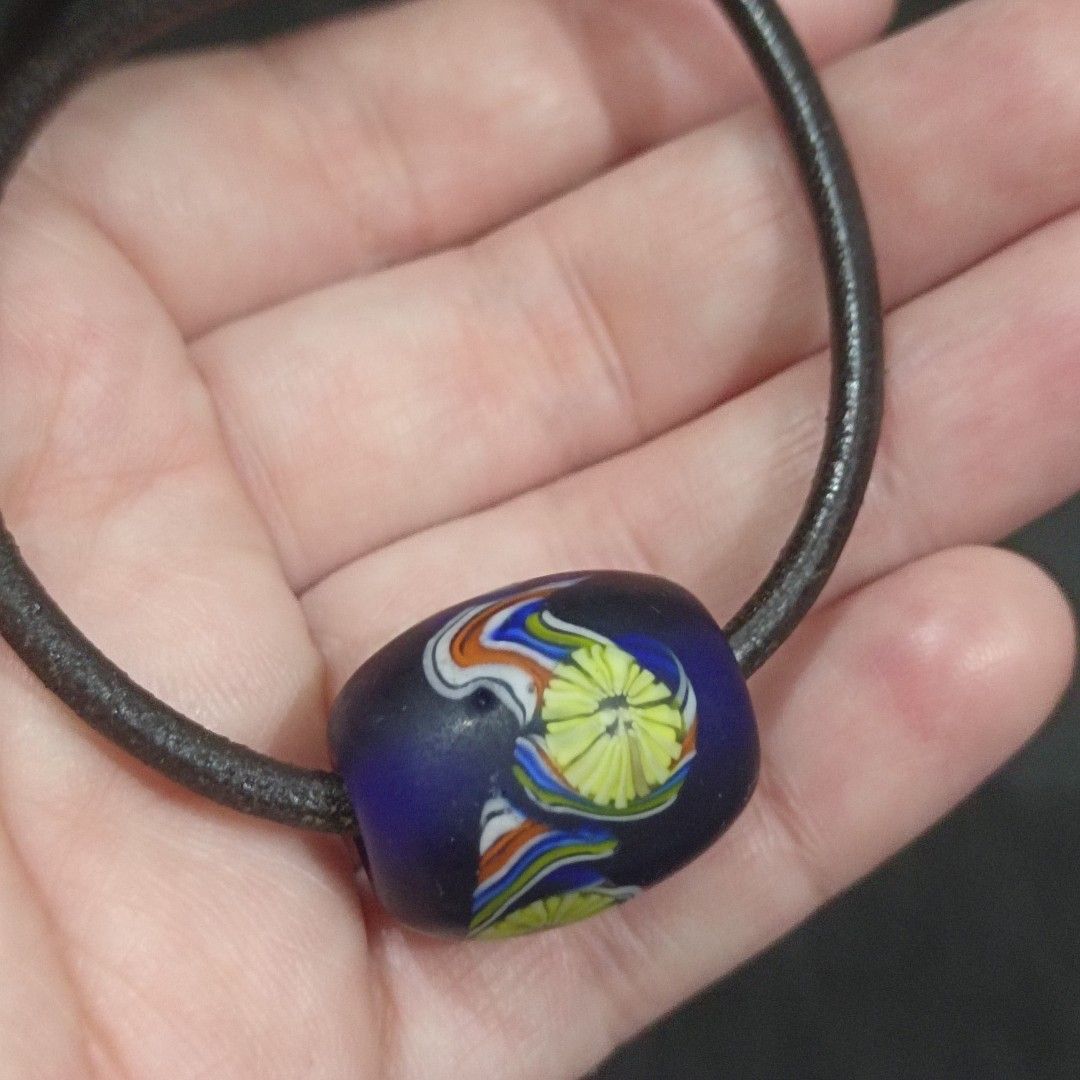 Murano Glass Necklace from Japan (Category: Necklaces) located in Manila. Submitted by maxineamber (Listing ID 1454583958, Image 2). Description: Murano glass necklace from Japan..