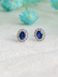 (Category: ) located in . Submitted by Myjewelryroom (Listing ID 1454713608, Image 1). Description: .