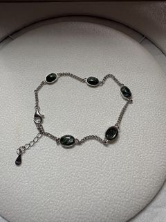 (Category: ) located in . Submitted by Discoverme (Listing ID 1454627168, Image 1). Description: .