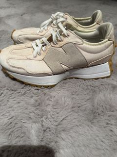 (Category: ) located in . Submitted by swee0812 (Listing ID 1454706688, Image 1). Description: .