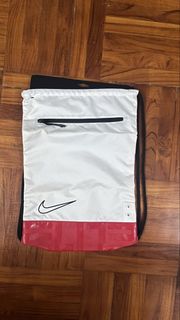 （分類：）位於 。 由 lesley46 提交（商品編號 1454597957，圖片 1）。簡介： 。