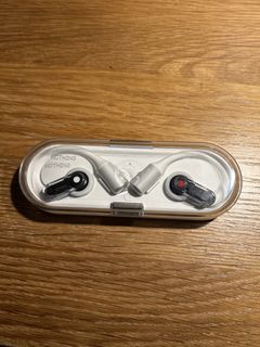 （分類：）位於 。 由 lamlamlay 提交（商品編號 1454702660，圖片 1）。簡介： 。