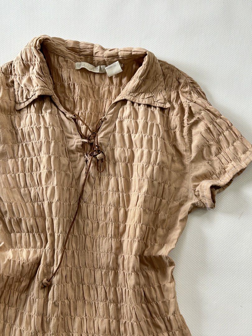 nude polo top (Category: Blouses) located in Caloocan City. Submitted by helpmedeclutter____tf (Listing ID 1454717141, Image 2). Description: linen, small to medium no flaws mop: bpi/gotyme sf 95 nationwide via jnt.