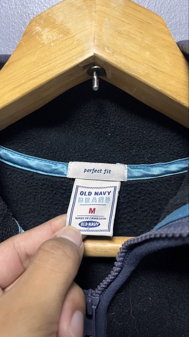 Old Navy Quarterzip Fleece Longsleeved (Category: Coats, Jackets and Outerwear) located in Cabuyao City. Submitted by bulandos (Listing ID 1454624056, Image 2). Description: .