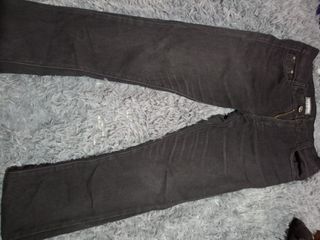 (Category: ) located in . Submitted by gengthrift_84 (Listing ID 1454593505, Image 1). Description: .