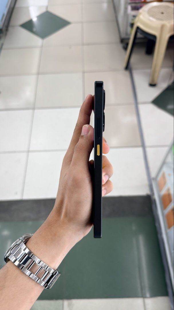 Poco X7 Pro 256gb FU with charger only (Category: Xiaomi) located in Manila. Submitted by carimgadgets (Listing ID 1454735878, Image 2). Description: .