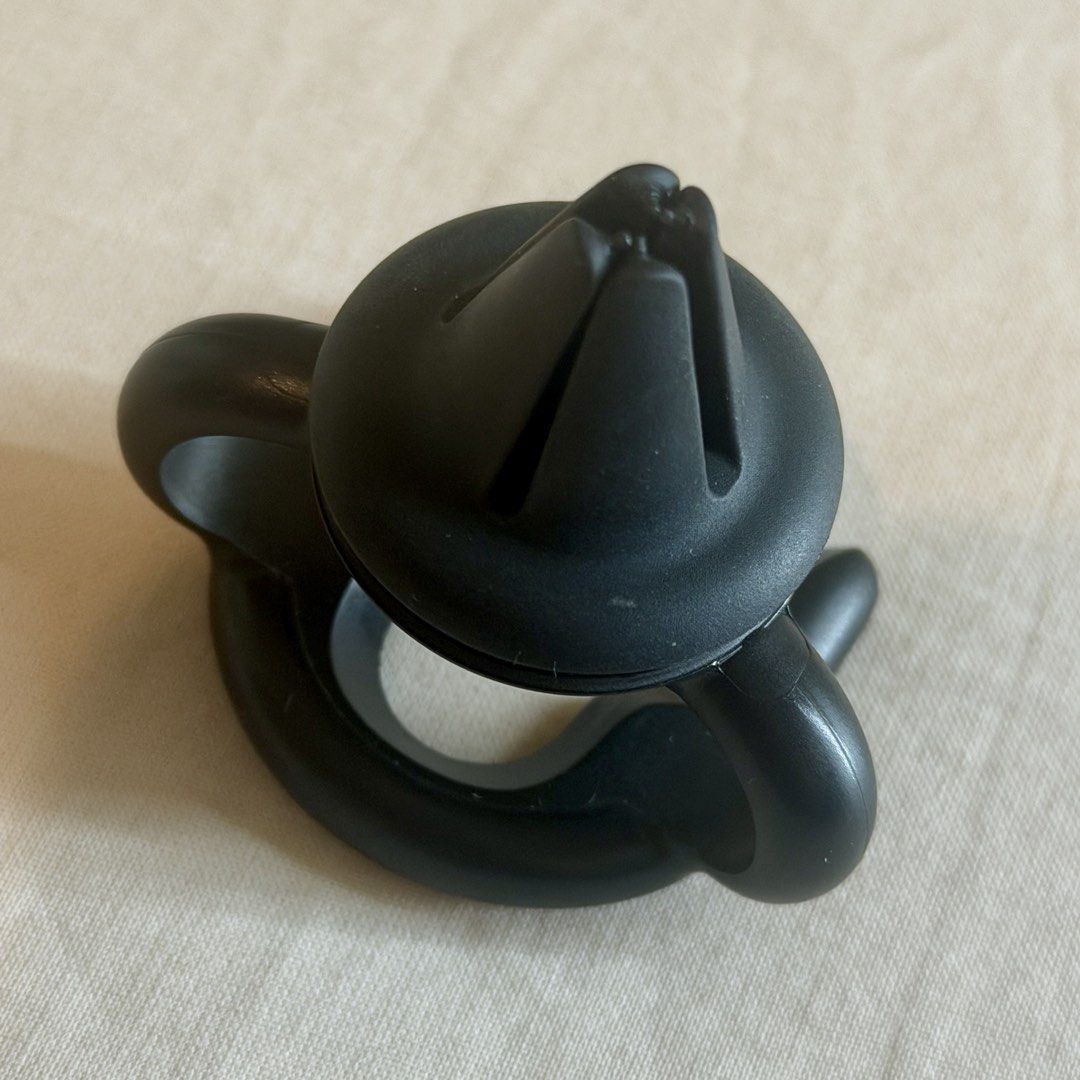 Popsockets Car Vent Mount - Black (Original) (Category: Mounts & Holders) located in Pasig City. Submitted by phaethrikh (Listing ID 1454725013, Image 2). Description: PopSockets PopMount 2 | The Premium Phone Grip Mount | Optimized for PopSockets Phone Grips | Built as a Desk Phone Stand, Car Phone Mount, Vent Phone Holder, and Car Dashboard Phone Holder - 100% Authentic PopSocket - Secure black car vent mount for your phone. - Easily clips onto