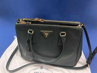 （分類：）位於 。 由 sister2hand 提交（商品編號 1454689085，圖片 1）。簡介： 。