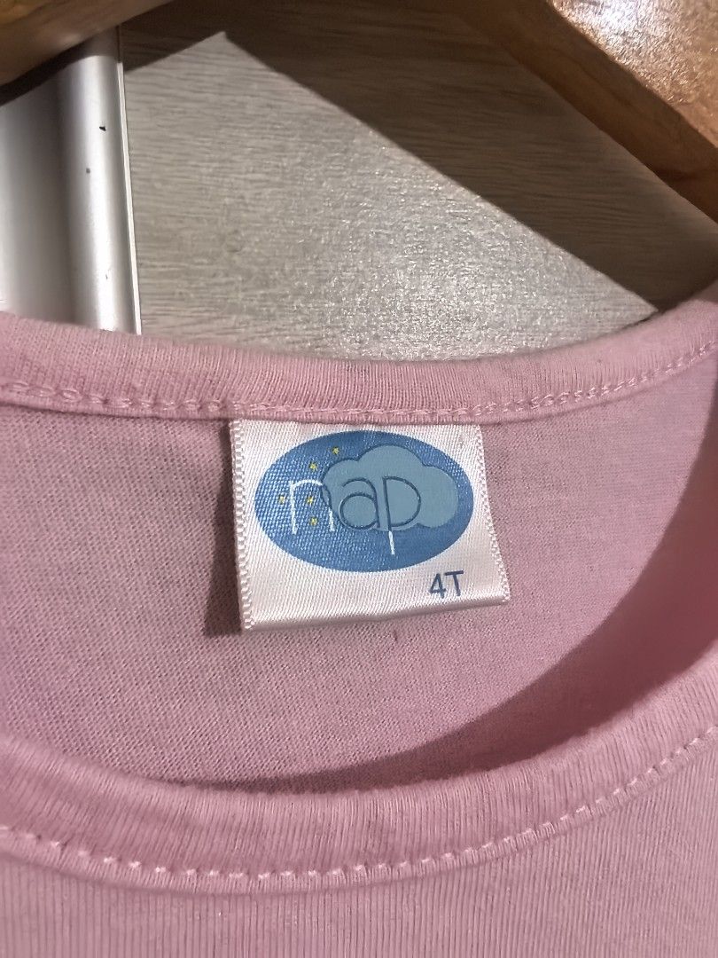 Preloved Cotton Shirt |Age: 4-5 (Category: Babies & Kids Fashion) located in Meycauayan. Submitted by preloved_items_j (Listing ID 1454706373, Image 2). Description: .