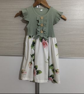 (Category: ) located in . Submitted by preloved_items_j (Listing ID 1454703585, Image 1). Description: .